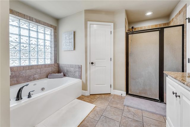 4224 Little Rock Court, College Station, TX 77845
