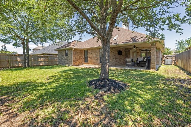 4224 Little Rock Court, College Station, TX 77845