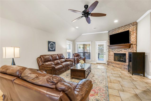 4224 Little Rock Court, College Station, TX 77845