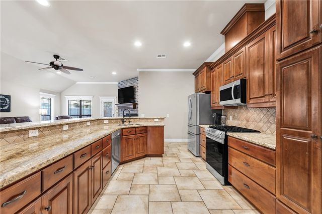 4224 Little Rock Court, College Station, TX 77845