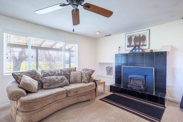 18962 Gas Point Road, Cottonwood, CA 96022