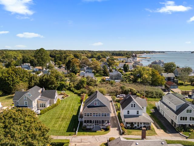 115 Harbor Avenue, Madison, CT 06443