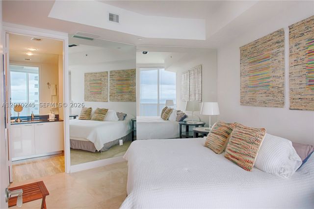 15811 Collins Ave 2303, Sunny Isles Beach, FL 33160