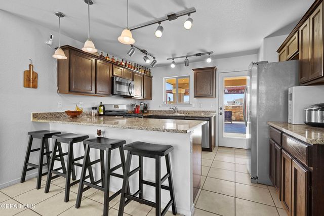 7248 Copper Trail Avenue, El Paso, TX 79934