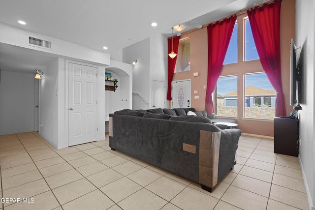 7248 Copper Trail Avenue, El Paso, TX 79934