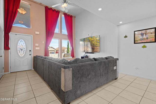 7248 Copper Trail Avenue, El Paso, TX 79934