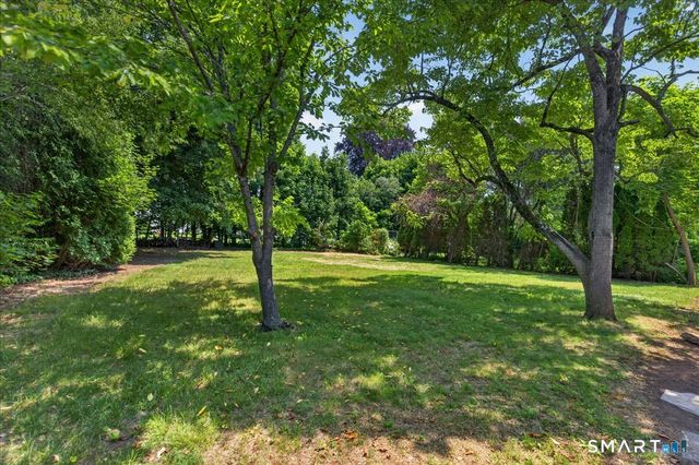58 Myra Road, Hamden, CT 06517