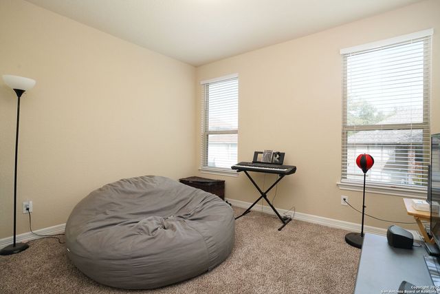 228 Comanche, Cibolo, TX 78108