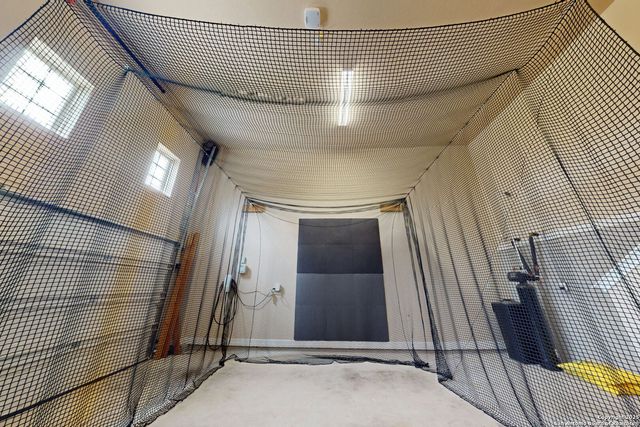 228 Comanche, Cibolo, TX 78108