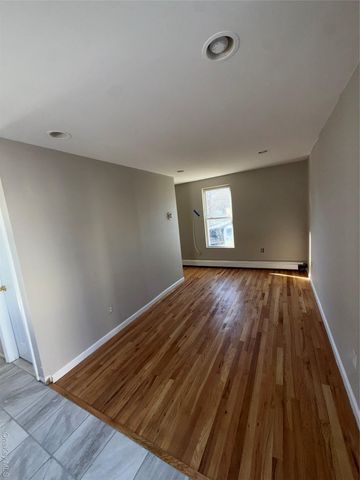 41 Gibson Avenue, White Plains, NY 10607