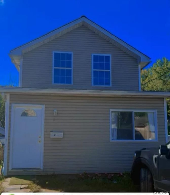 41 Gibson Avenue, White Plains, NY 10607