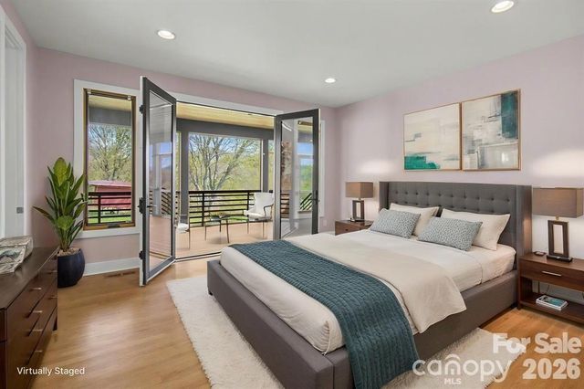 8 Nottingham Drive, Candler, NC 28715