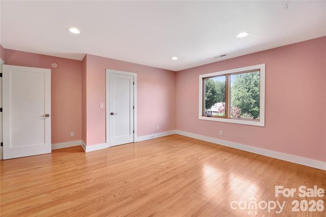 8 Nottingham Drive, Candler, NC 28715