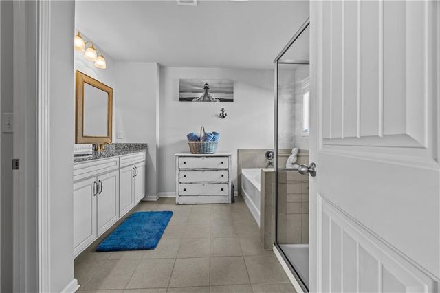 6520 Crosscreek Lane, Flowery Branch, GA 30542