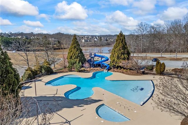 6520 Crosscreek Lane, Flowery Branch, GA 30542