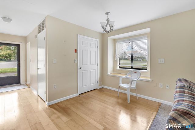 419 Asbury Ridge 419, Shelton, CT 06484