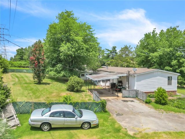 207 Wallace Drive, Easley, SC 29640