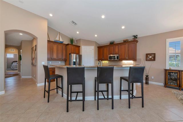 206 BELLA VISTA TERRACE 29C, Nokomis, FL 34275