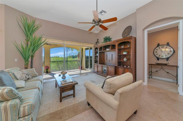 206 BELLA VISTA TERRACE 29C, Nokomis, FL 34275