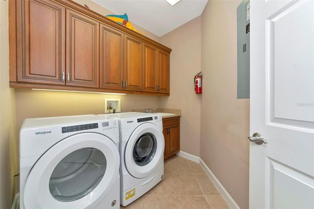 206 BELLA VISTA TERRACE 29C, Nokomis, FL 34275