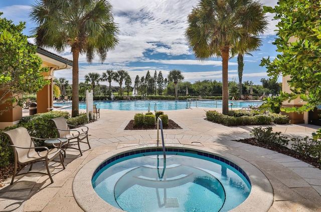 305 SIENA VISTA PLACE, Sun City Center, FL 33573