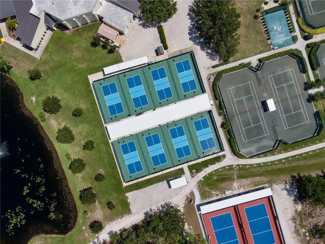 305 SIENA VISTA PLACE, Sun City Center, FL 33573