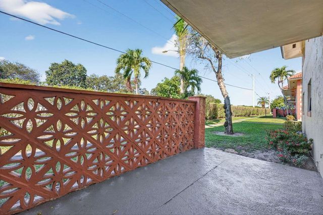 11607 NW 29th Street 3-B, Coral Springs, FL 33065