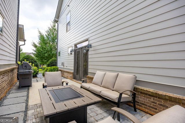 2658 Telfair Drive SE, Smyrna, GA 30080