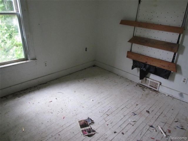 3609 Whitney Avenue, Flint, MI 48532