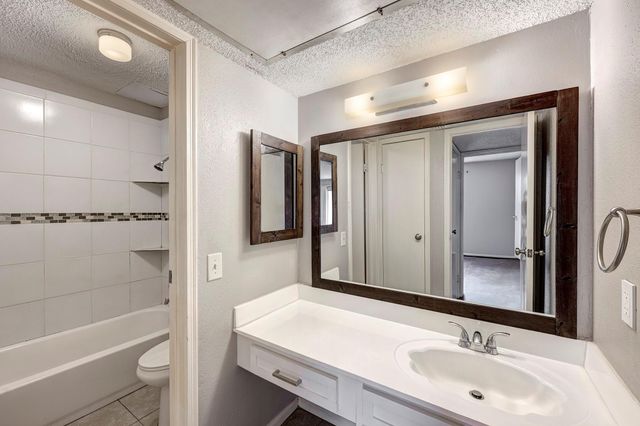 2120 El Paseo Street 2407, Houston, TX 77054