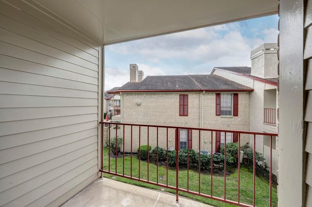 2120 El Paseo Street 2407, Houston, TX 77054