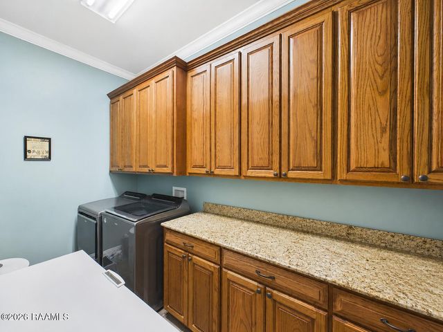 2406 Belle Ruelle Street, New Iberia, LA 70563