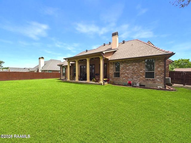 2406 Belle Ruelle Street, New Iberia, LA 70563