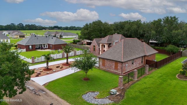 2406 Belle Ruelle Street, New Iberia, LA 70563