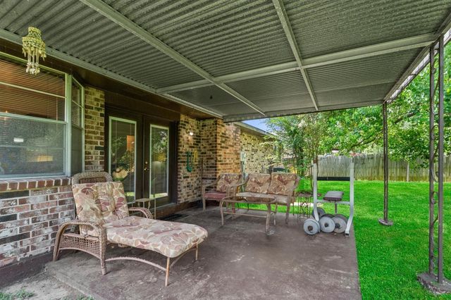 2502 Woodwild Drive, Houston, TX 77038