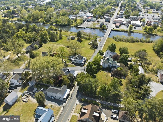 121 E CENTRAL AVE, Federalsburg, MD 21632