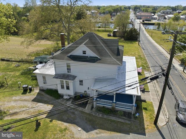 121 E CENTRAL AVE, Federalsburg, MD 21632