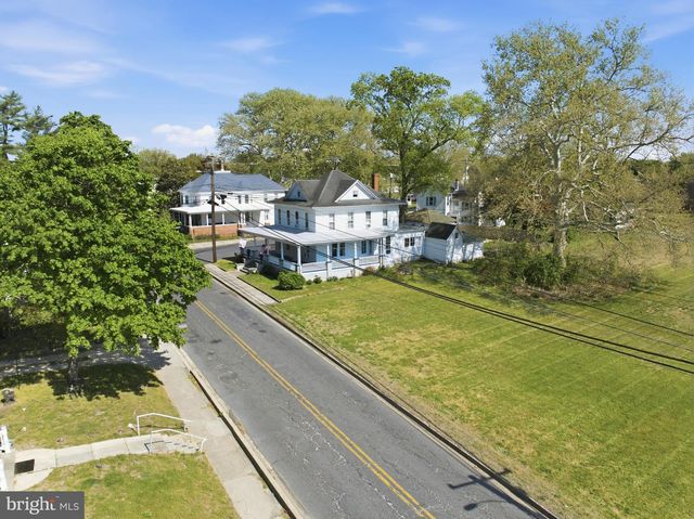 121 E CENTRAL AVE, Federalsburg, MD 21632