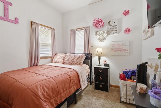 613 SHAWANO AVENUE, Oshkosh, WI 54901