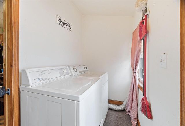 613 SHAWANO AVENUE, Oshkosh, WI 54901