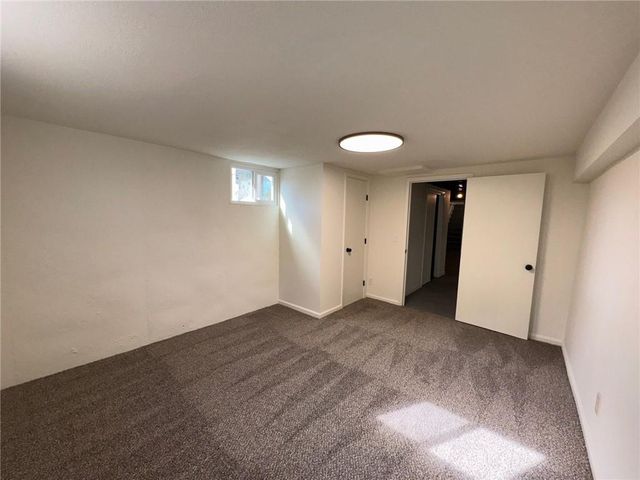 17293 E Cheyenne Drive, Independence, MO 64056