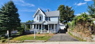 17 Grand Street, Seymour, CT 06483