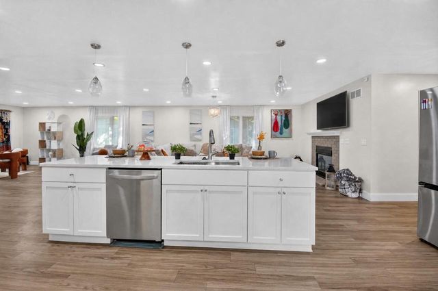 13043 W Lancaster AVENUE, Butler, WI 53007