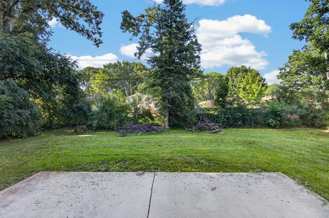 13043 W Lancaster AVENUE, Butler, WI 53007