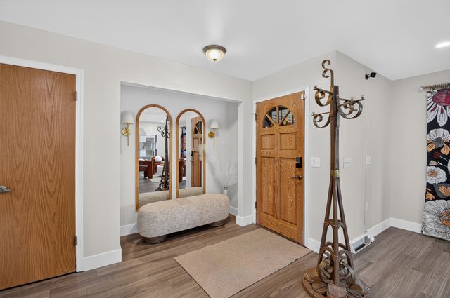 13043 W Lancaster AVENUE, Butler, WI 53007