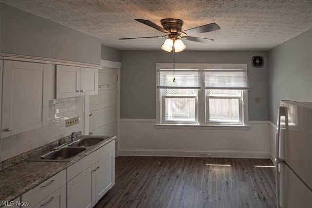 1505 Wagar Avenue, Lakewood, OH 44107