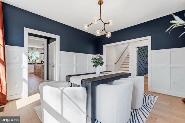 6806 FARRAGUT AVE, Falls Church, VA 22042