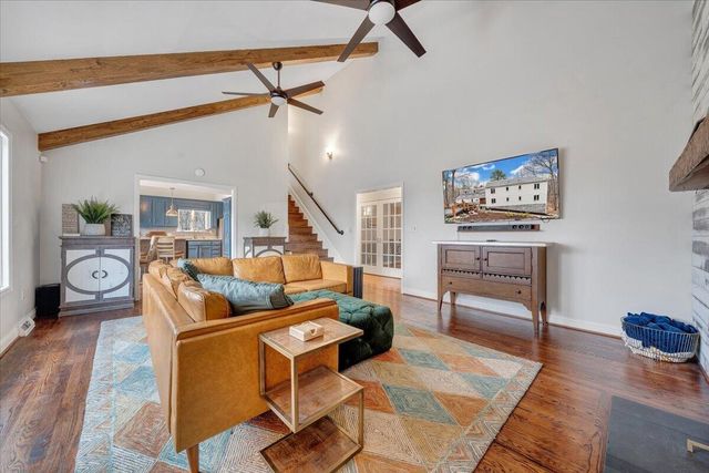 5025 Upland Game RD, Roanoke, VA 24018