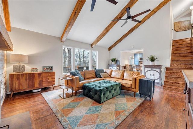 5025 Upland Game RD, Roanoke, VA 24018