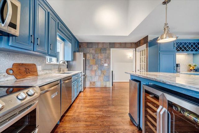 5025 Upland Game RD, Roanoke, VA 24018